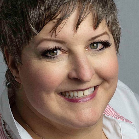 Meet your Posher, Veronica - Picture 1 of 1